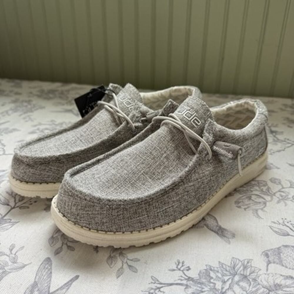 Hey Dude Wally Linen Iron Men’s Shoes Size 8 Gray Lightweight Summer Loafer